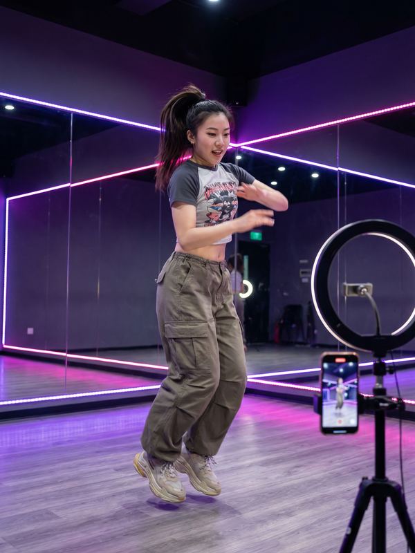 海角社区舞蹈直播